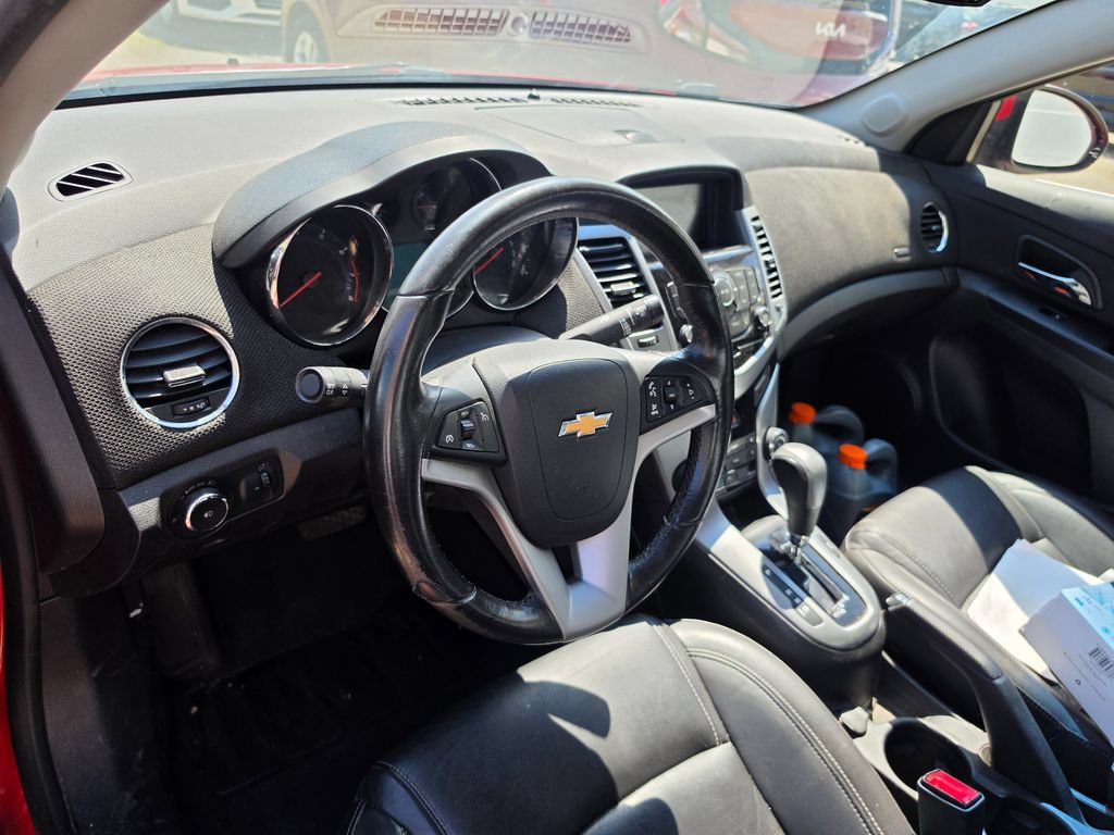 Used 2014 Chevrolet Cruze LTZ w/ RS Package FWD image 4