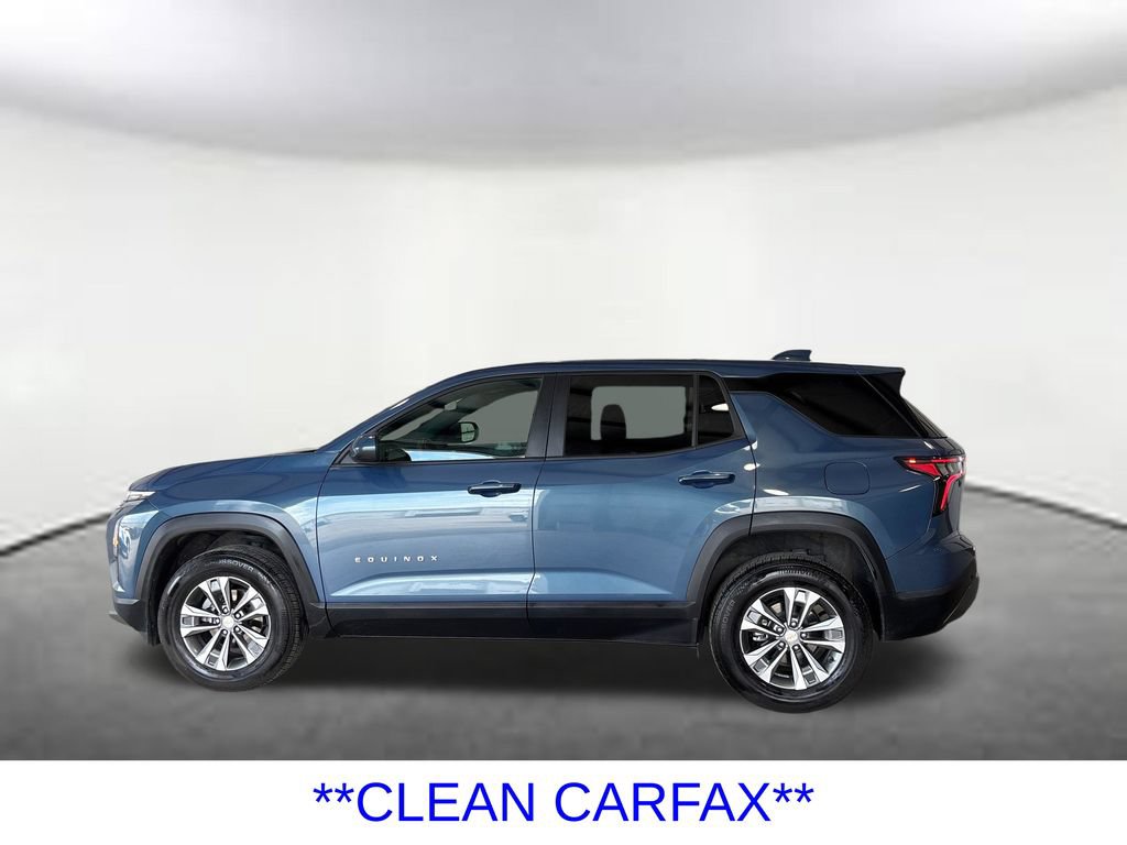 Used 2026 Chevrolet Equinox LT w/ Convenience Package II AWD/4WD image 2