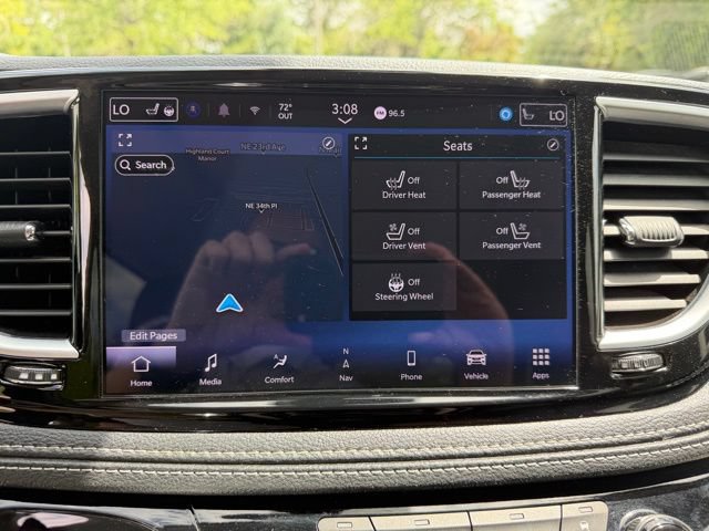 Used 2024 Chrysler Pacifica Limited FWD image 23
