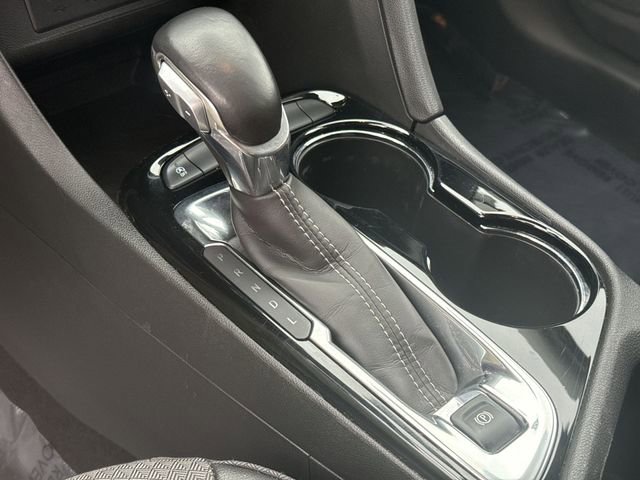 Used 2023 Buick Encore GX Preferred w/ Cold Weather Comfort Package image 19