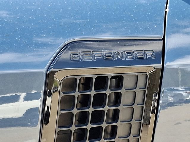 Used 2024 Land Rover Defender 90 X-Dynamic SE AWD/4WD image 30