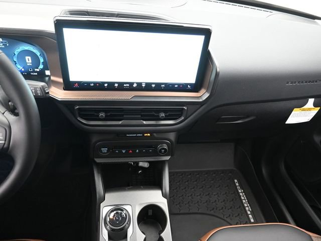 New 2025 Ford Bronco Sport Outer Banks w/ Outer Banks Tech Package+ image 23