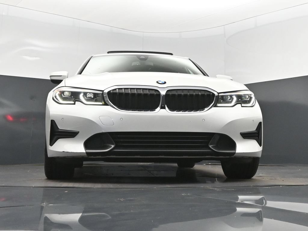 Used 2020 BMW 330i Sedan w/ Executive Package RWD image 45