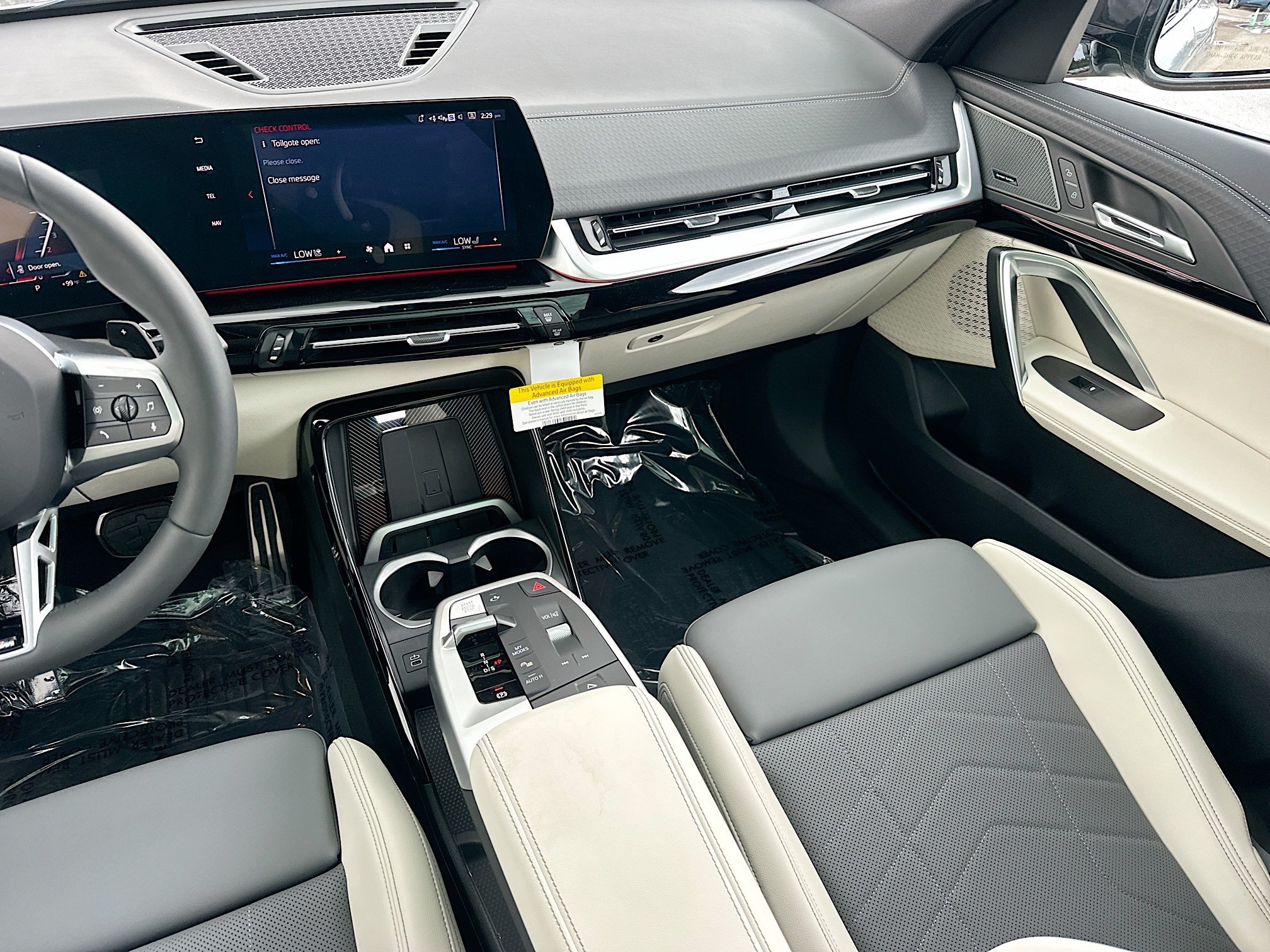 New 2026 BMW X2 xDrive28i w/ M Sport Package AWD/4WD image 17