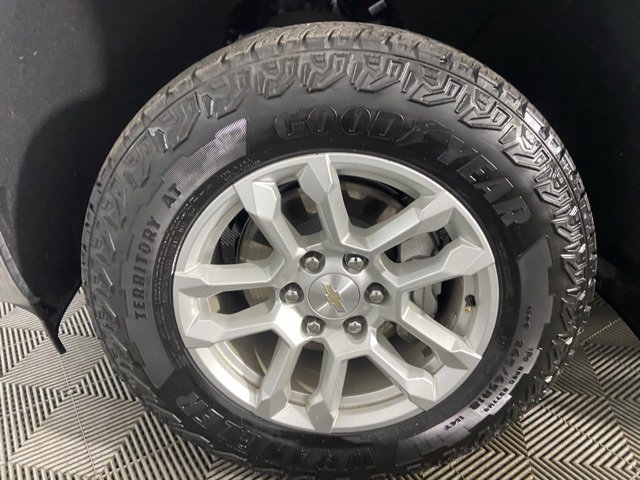 Used 2024 Chevrolet Silverado 1500 LT w/ Z71 Off-Road Package image 24