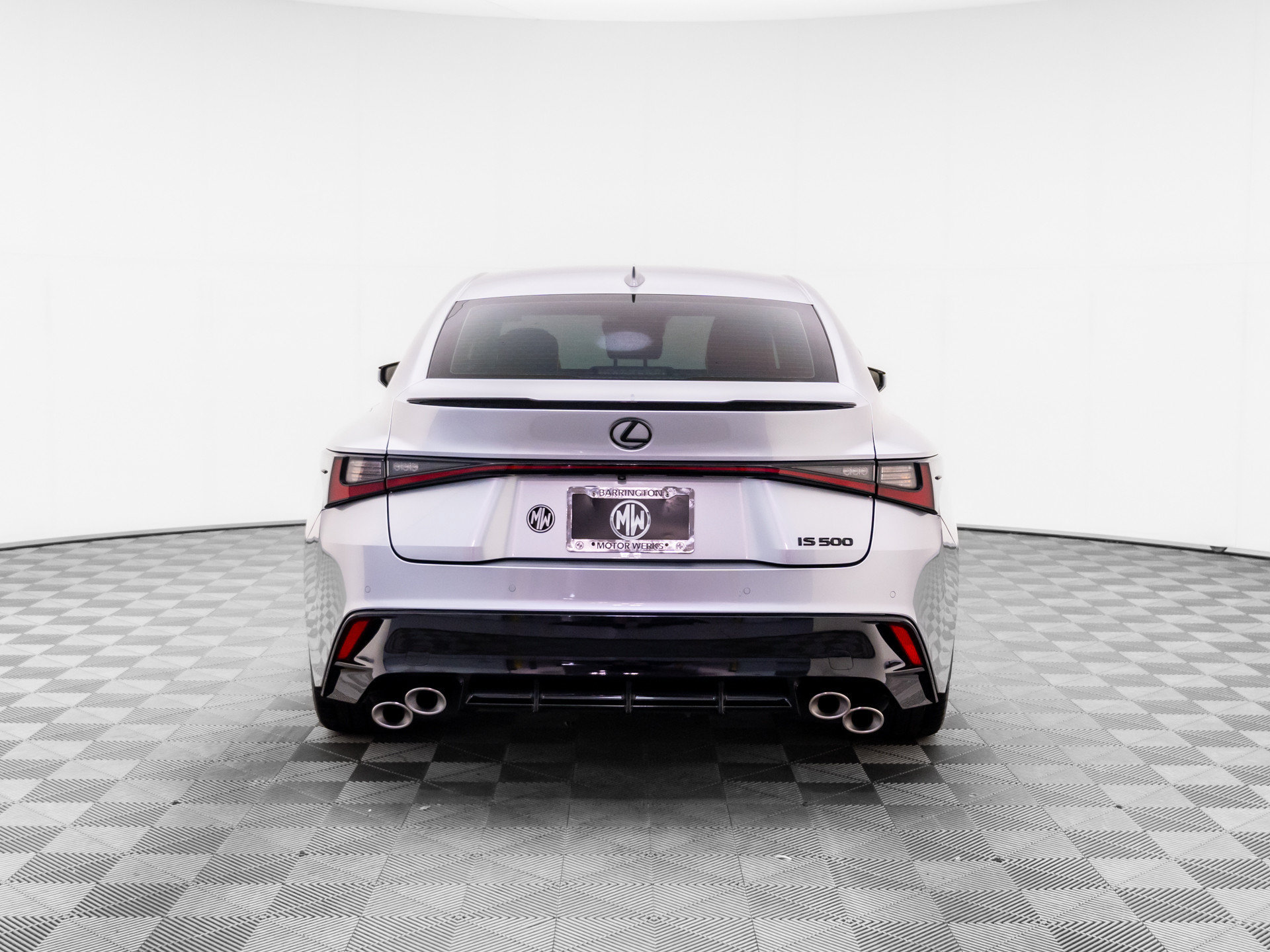 Used 2022 Lexus IS 500 RWD image 4