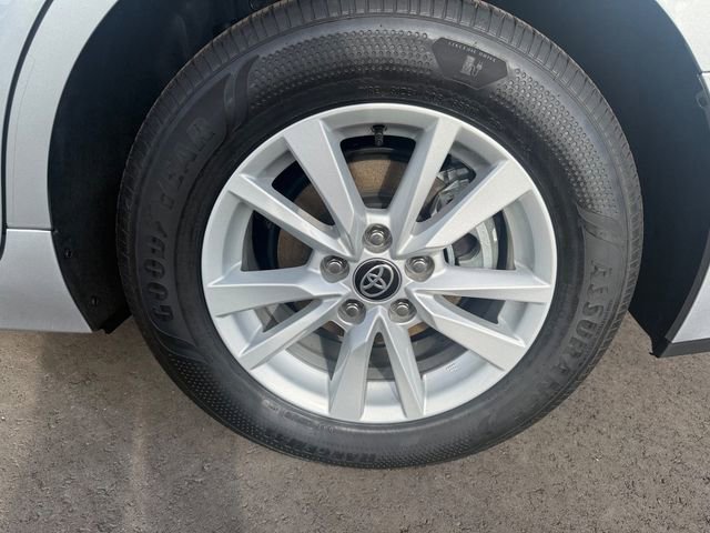 Used 2026 Toyota Camry LE w/ Convenience Package image 7