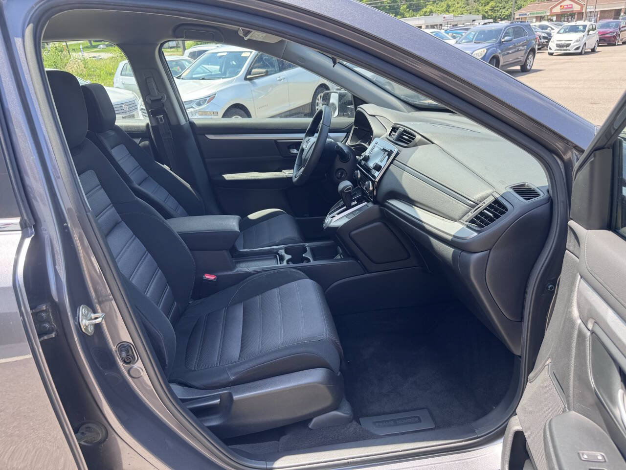 Used 2018 Honda CR-V LX image 16