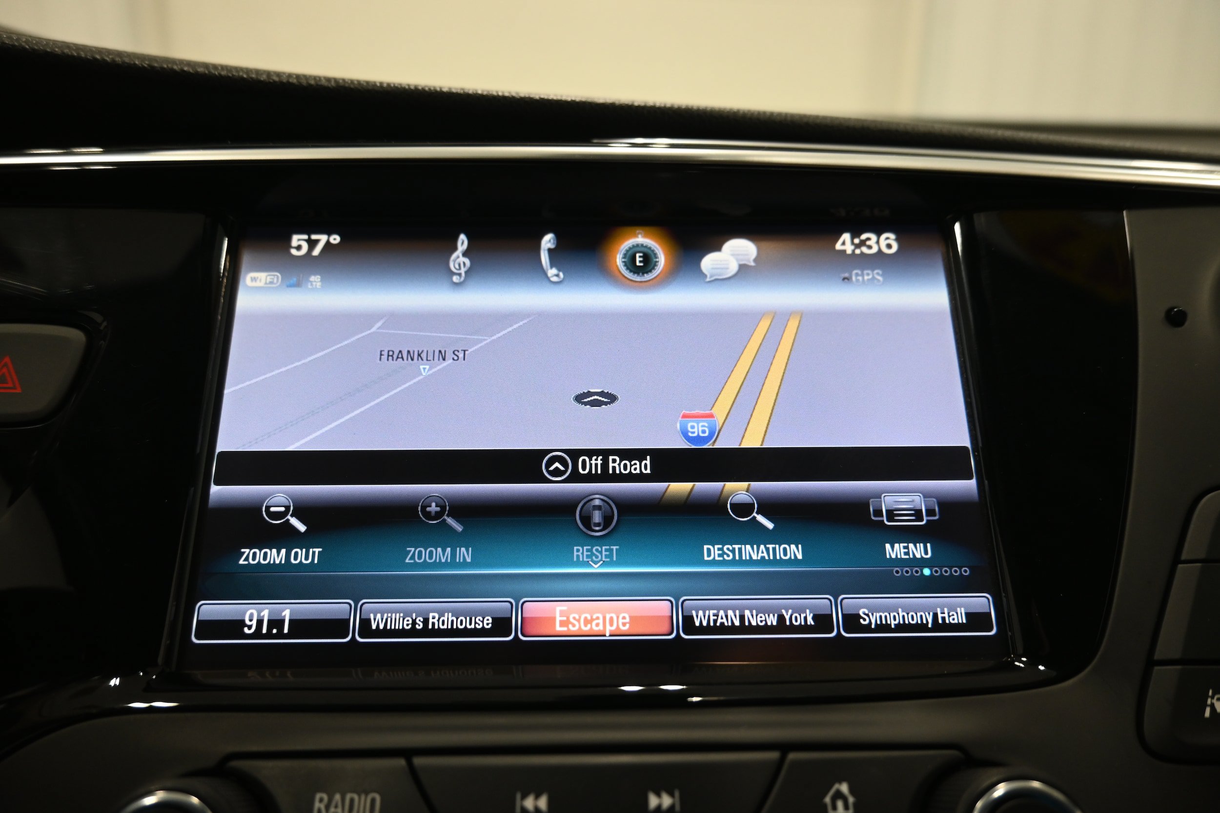 Used 2017 Buick Envision Premium AWD/4WD image 16