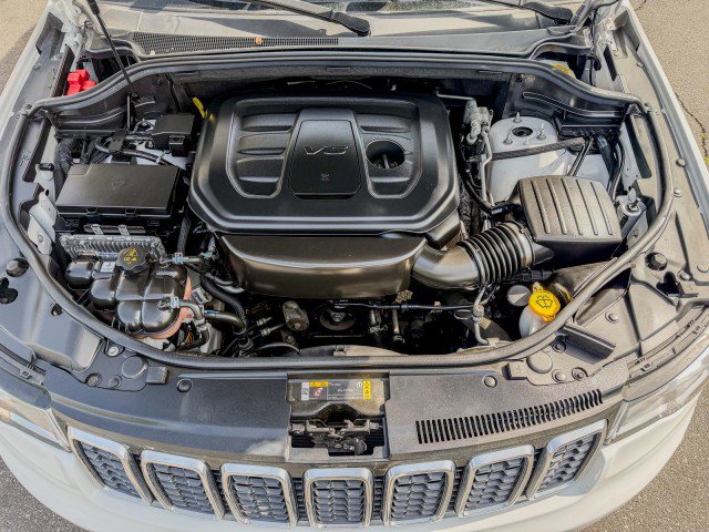 Used 2022 Jeep Grand Cherokee Limited RWD image 21