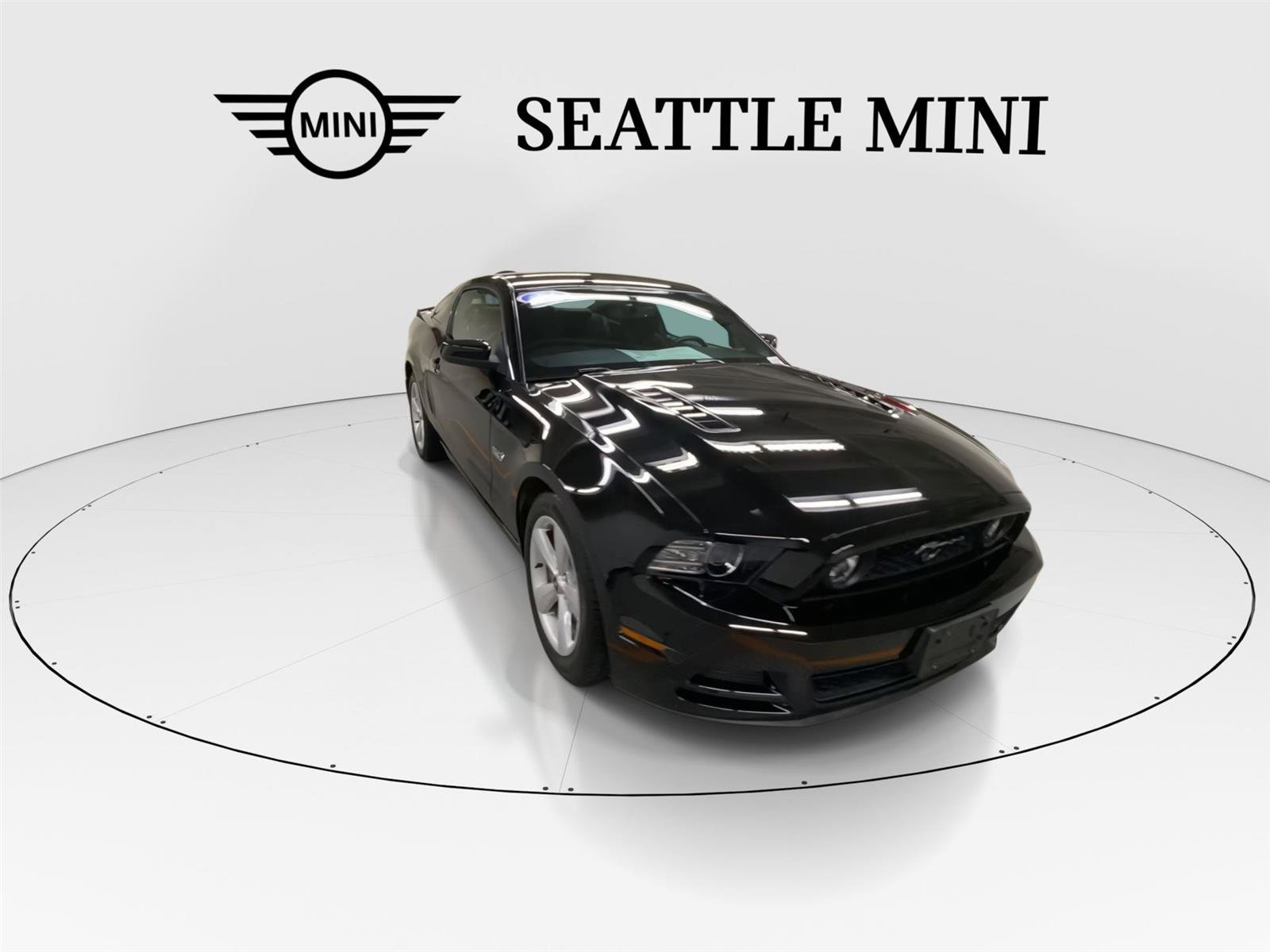 Used 2014 Ford Mustang GT w/ Equipment Group 301A RWD image 2
