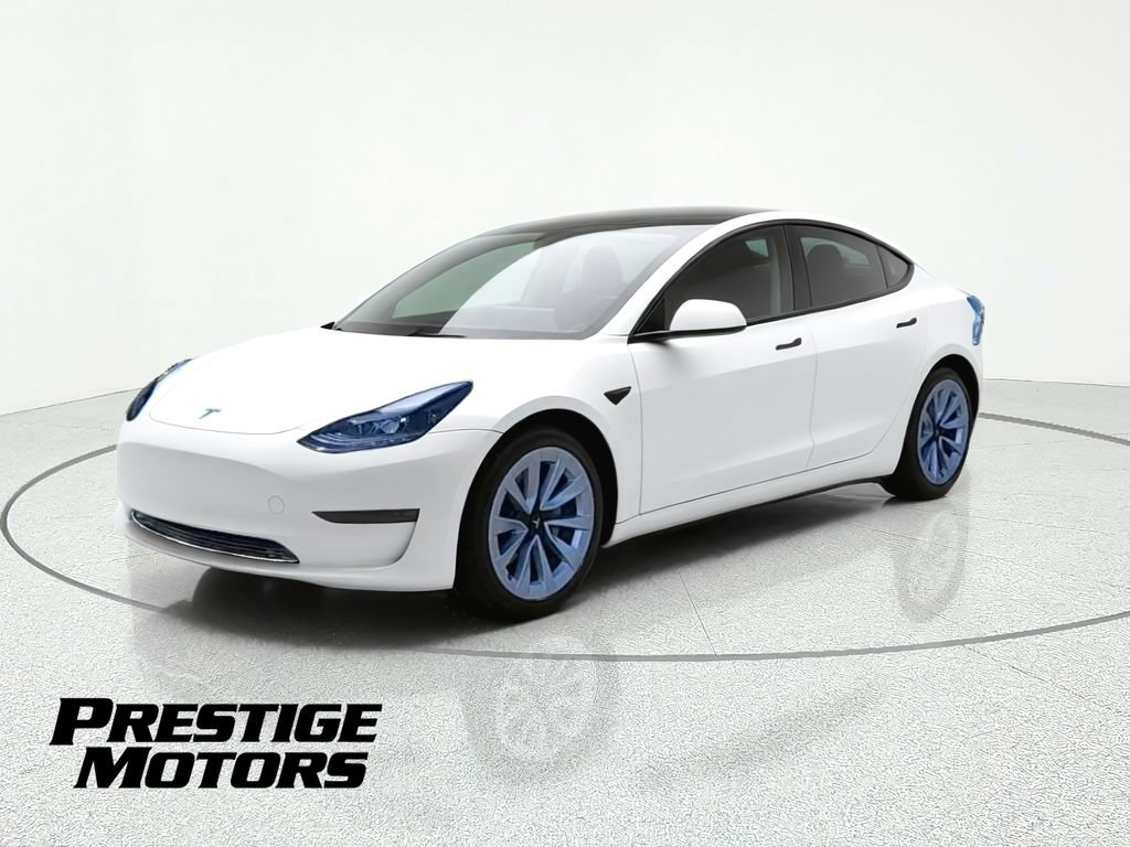 Used 2022 Tesla Model 3 Long Range AWD/4WD image 3