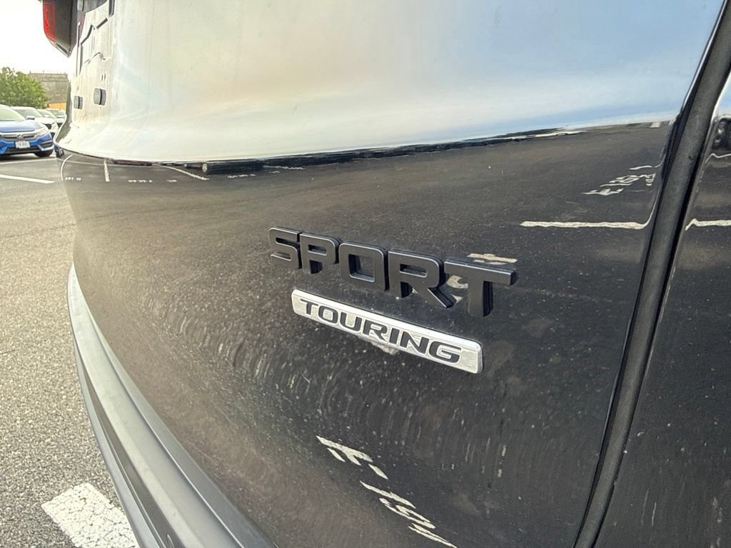 Used 2024 Honda CR-V Sport Touring image 4