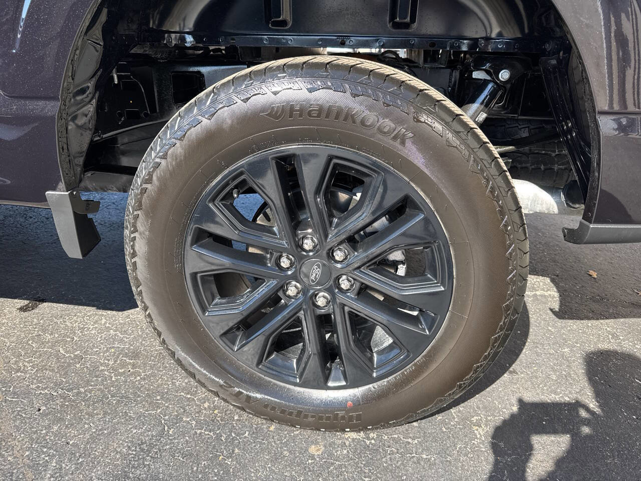 Used 2025 Ford F150 Lariat image 7