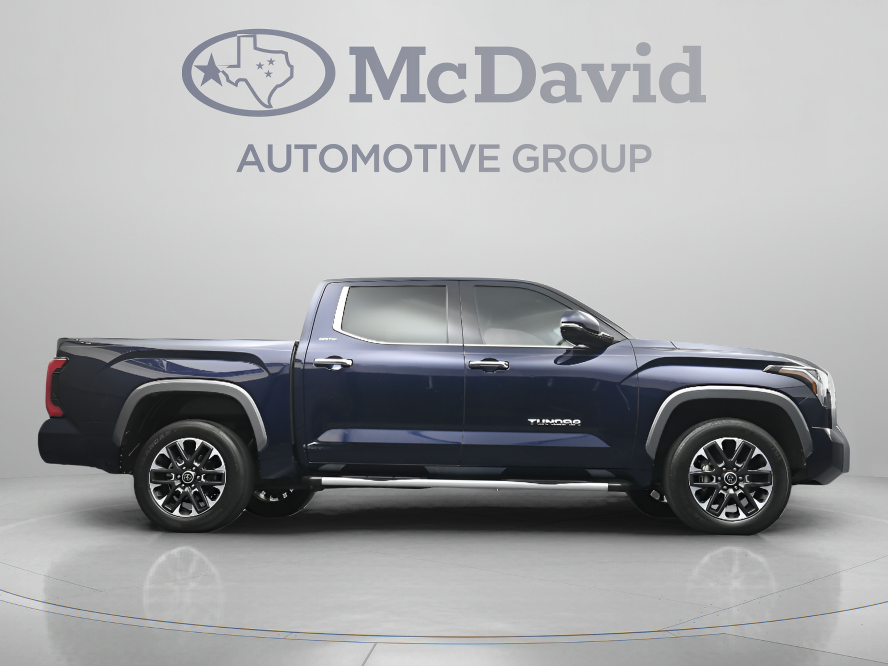 Used 2023 Toyota Tundra Limited AWD/4WD image 31