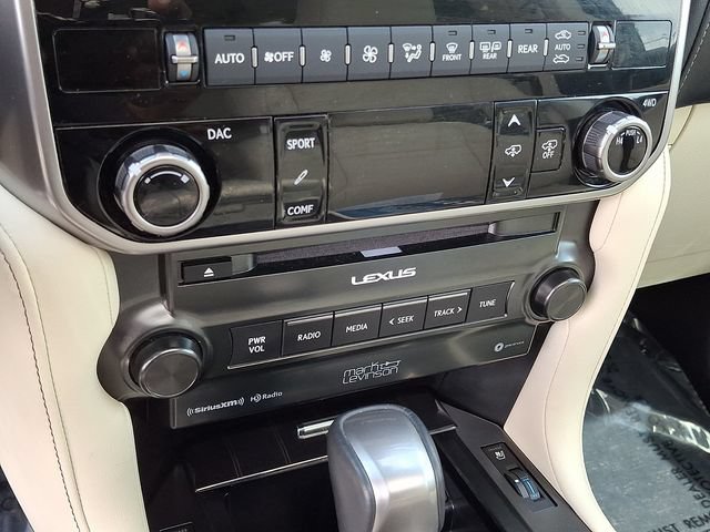 Used 2022 Lexus GX 460 Luxury AWD/4WD image 13