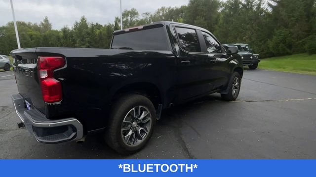 Used 2025 Chevrolet Silverado 1500 LT AWD/4WD image 9
