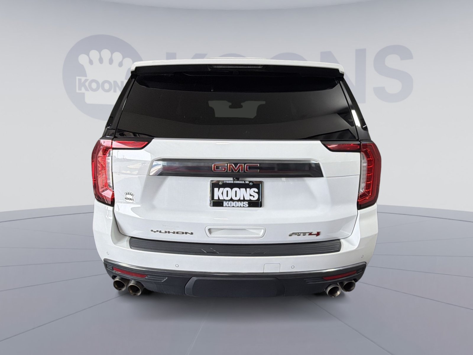 Used 2023 GMC Yukon XL AT4 w/ AT4 Premium Plus Package AWD/4WD image 5