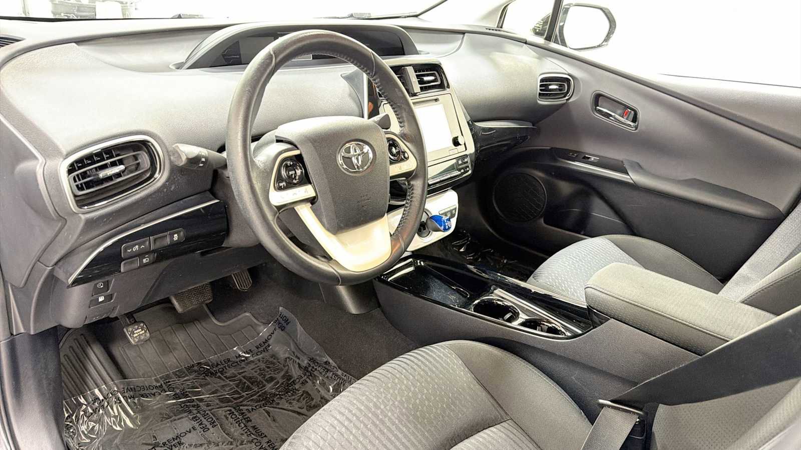 Certified 2017 Toyota Prius Prime Plus FWD image 12