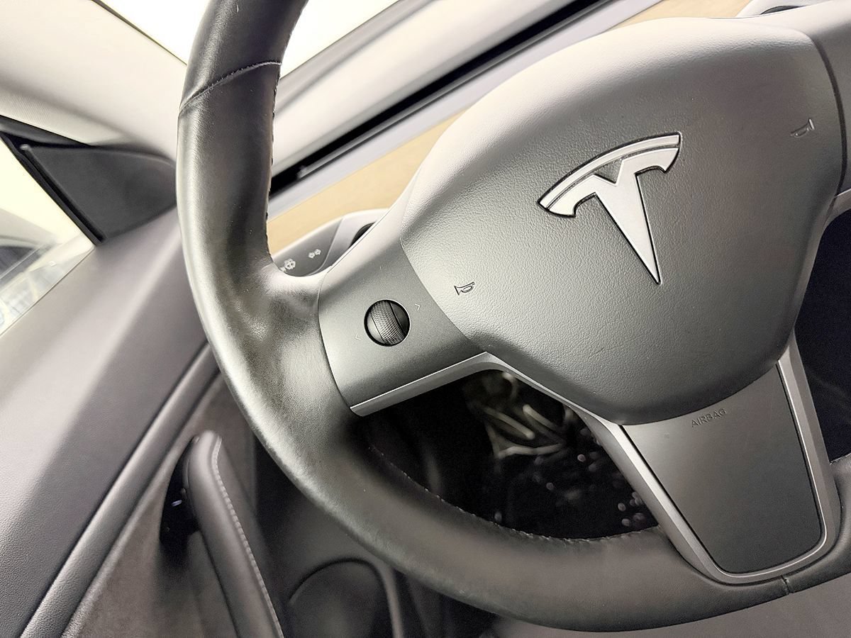 Used 2018 Tesla Model 3 Long Range AWD/4WD image 53