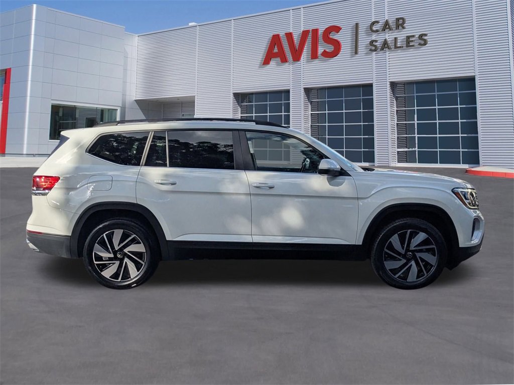 Used 2025 Volkswagen Atlas SE image 5