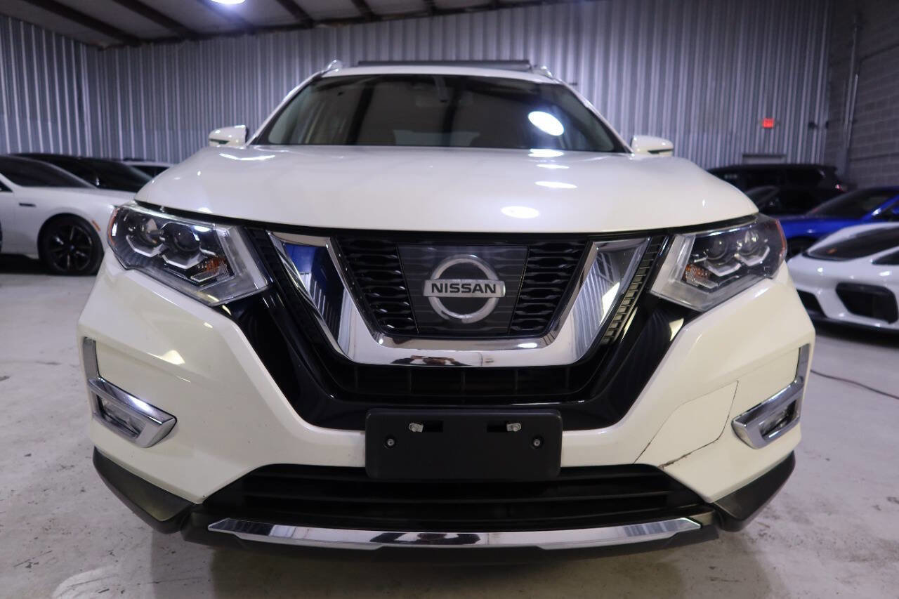 Used 2017 Nissan Rogue SL w/ SL Premium Package image 8
