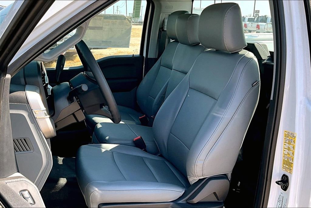 New 2023 Ford F350 XL w/ XL Chrome Package image 6