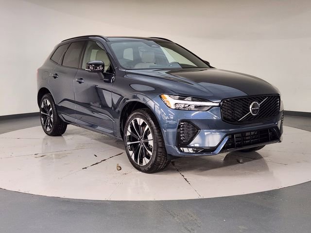 New 2026 Volvo XC60 B5 Plus w/ Protection Package Premier AWD/4WD image 7