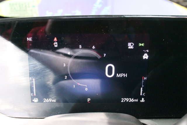 Used 2024 Buick Encore GX Preferred FWD image 22