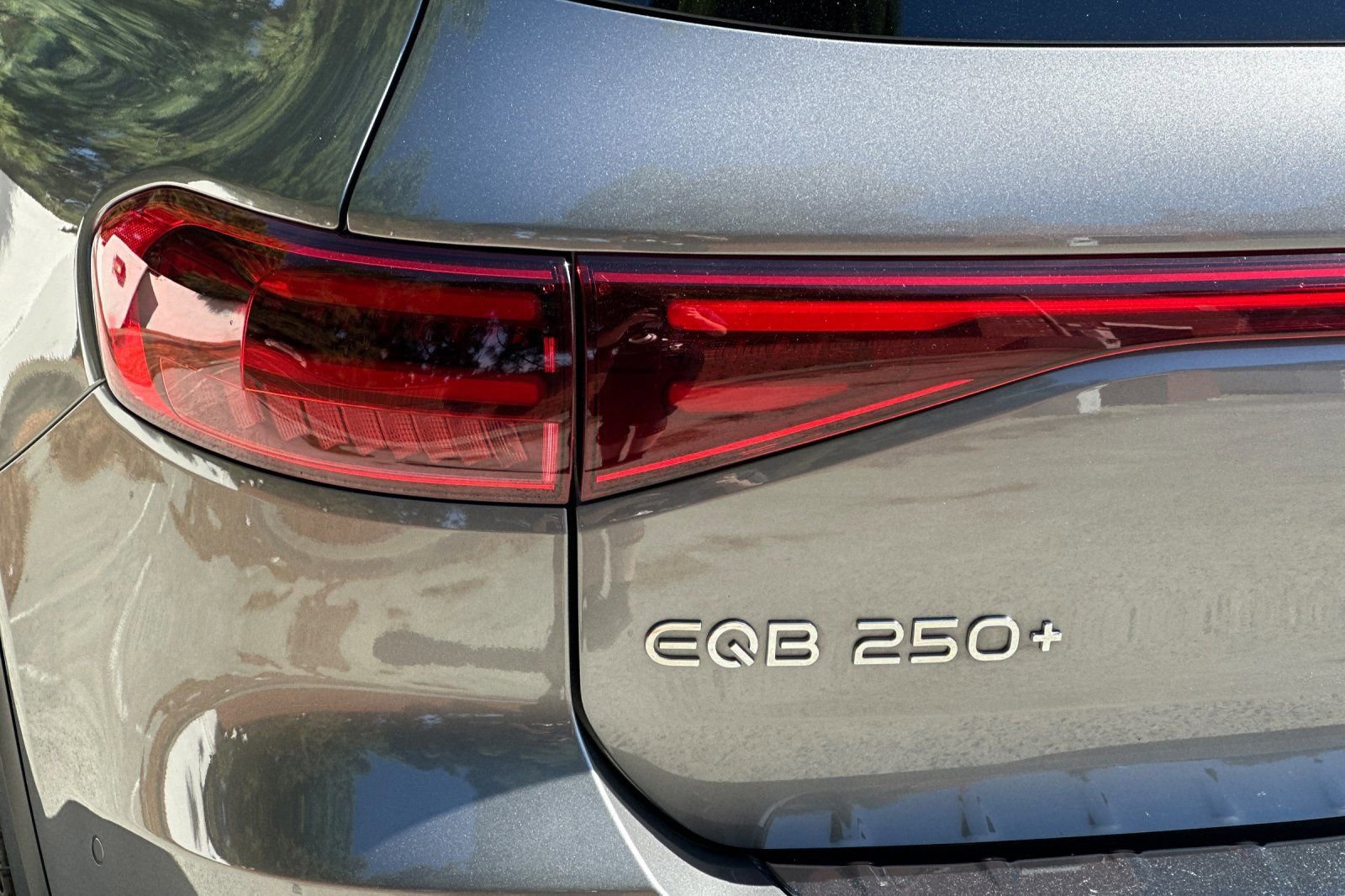 Certified 2024 Mercedes-Benz EQB 250+ image 41