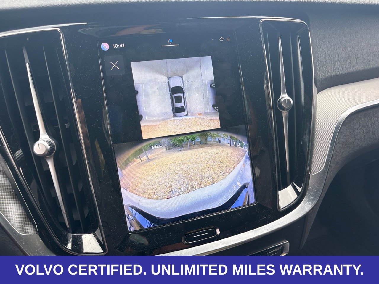 Certified 2024 Volvo S60 B5 Plus w/ Climate Package FWD image 22