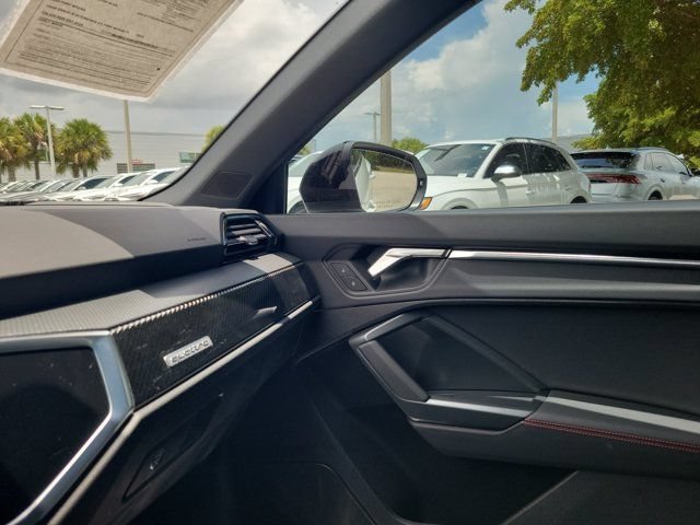 Certified 2025 Audi Q3 2.0T Premium Plus w/ Premium Plus Package AWD/4WD image 28