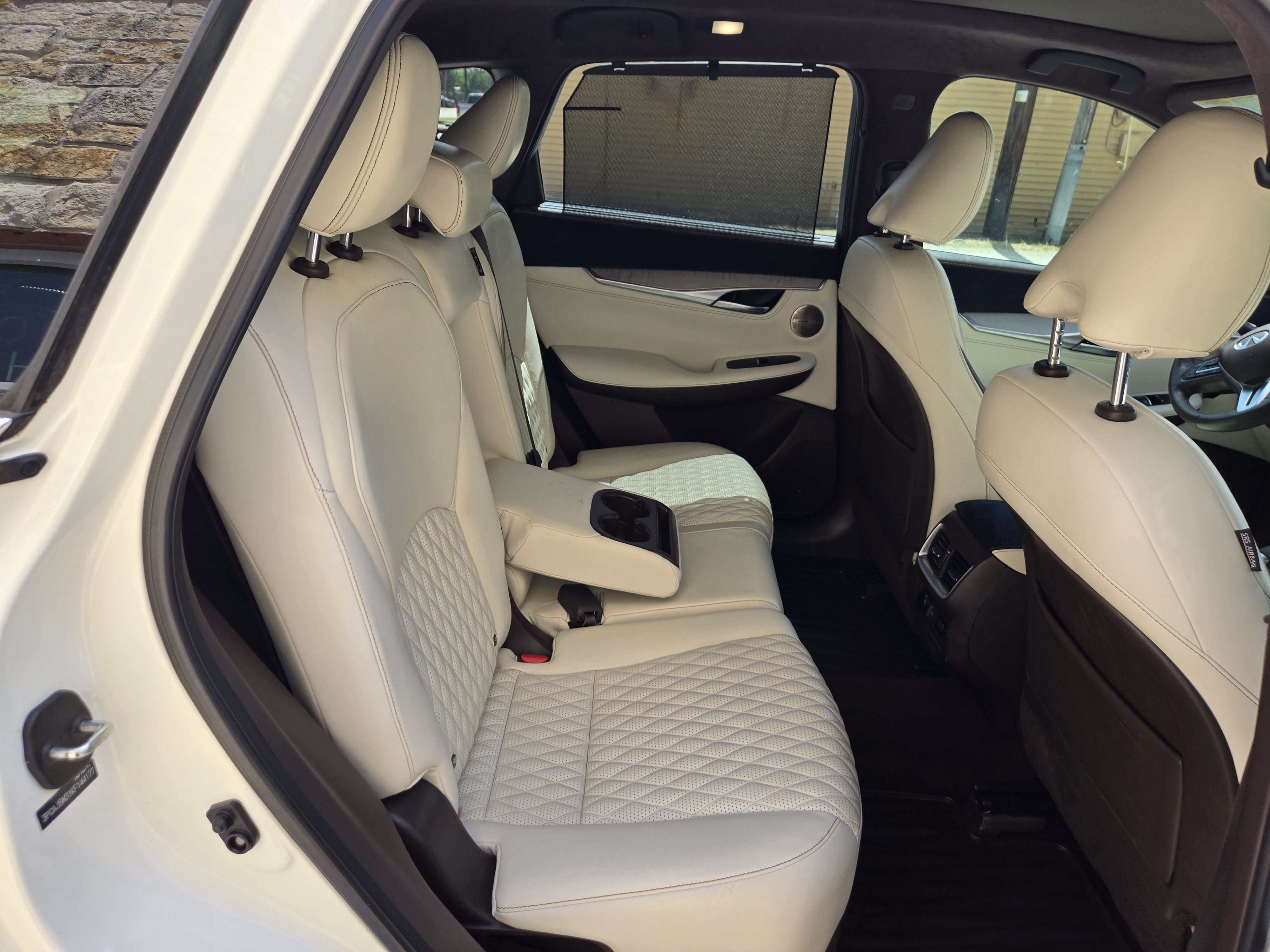 Used 2019 INFINITI QX50 Essential w/ Sensory Package AWD/4WD image 11