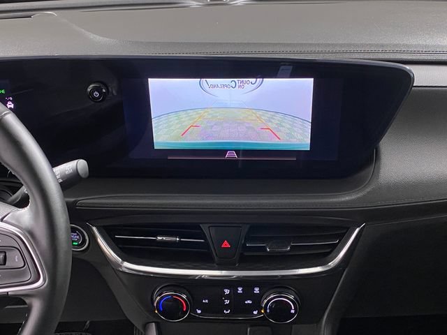 Certified 2024 Buick Encore GX Preferred w/ Comfort Package AWD/4WD image 22