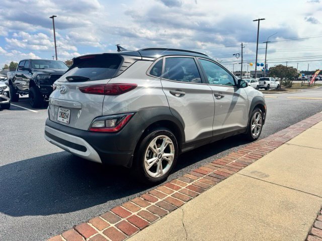 Used 2023 Hyundai Kona SEL FWD image 7