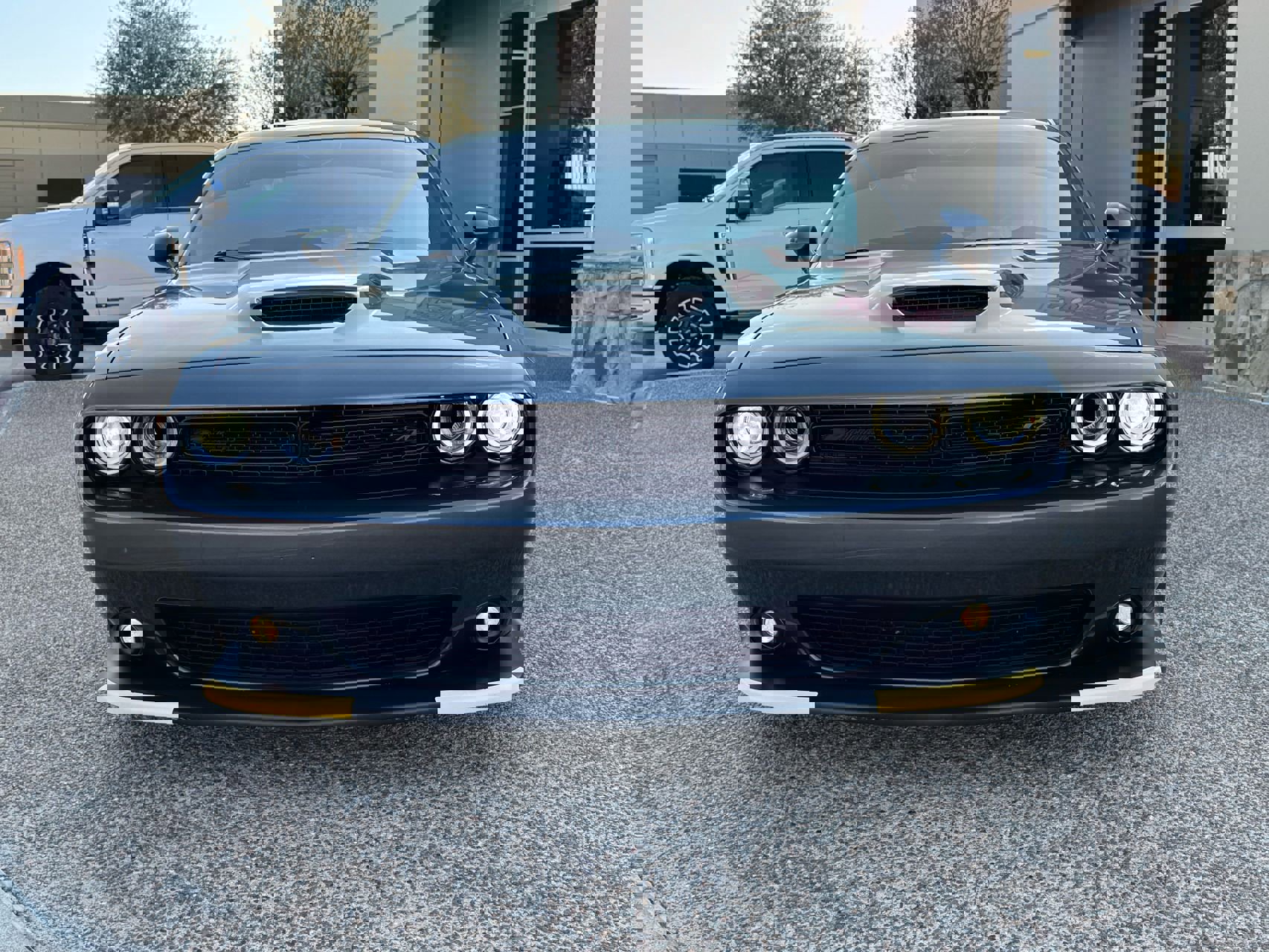 Used 2023 Dodge Challenger R/T w/ Plus Package image 5