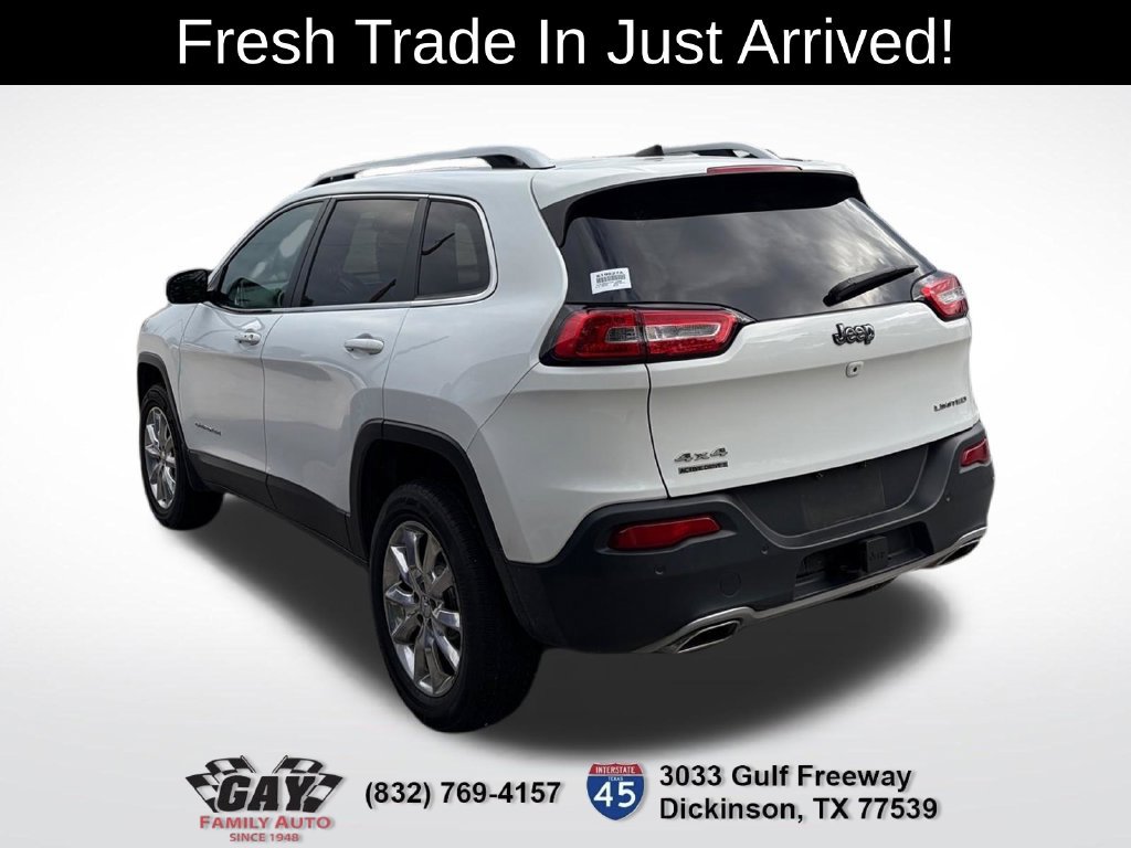Used 2016 Jeep Cherokee Limited w/ Luxury Group AWD/4WD image 7