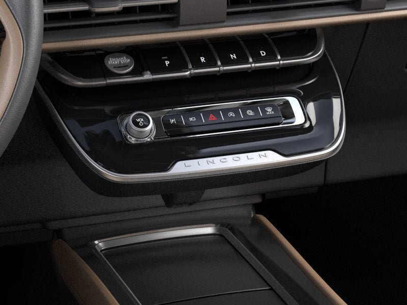 New 2023 Lincoln Corsair Reserve w/ Equipment Group 202A AWD/4WD image 15
