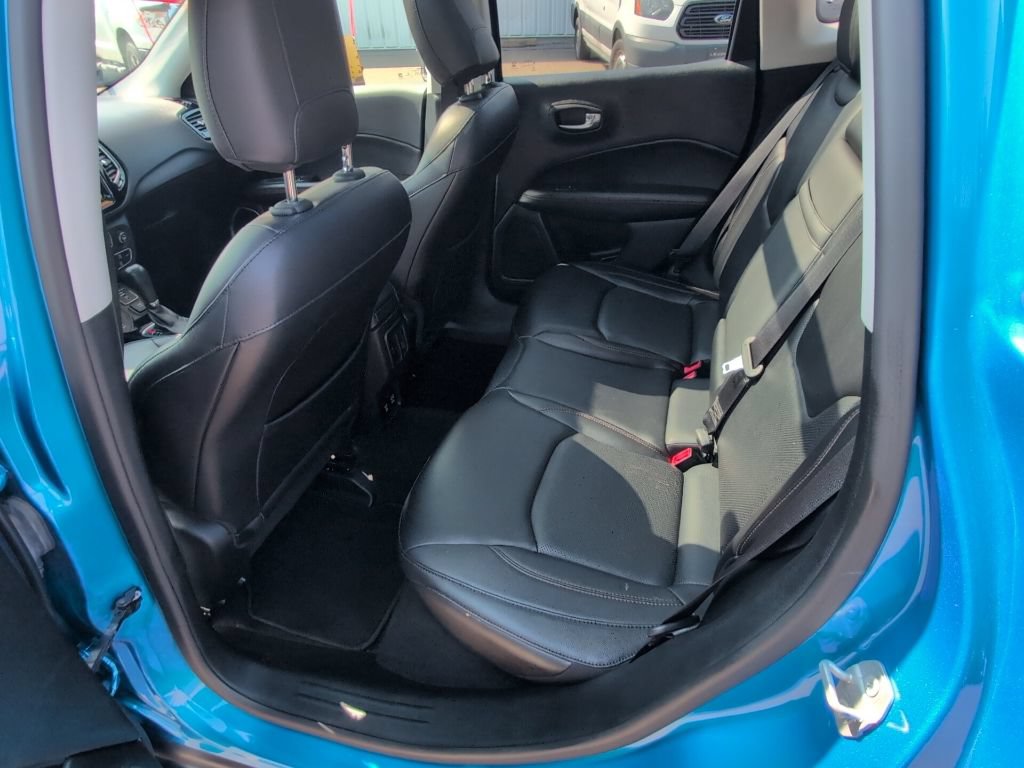 Used 2017 Jeep Compass Limited AWD/4WD image 15