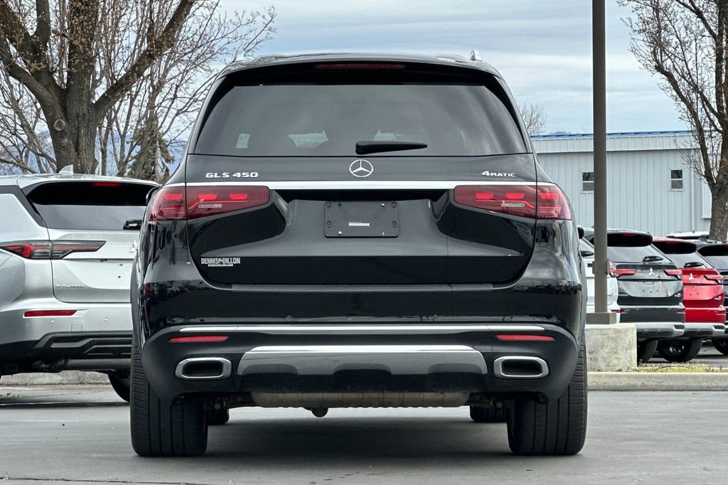 Used 2024 Mercedes-Benz GLS 450 4MATIC image 5