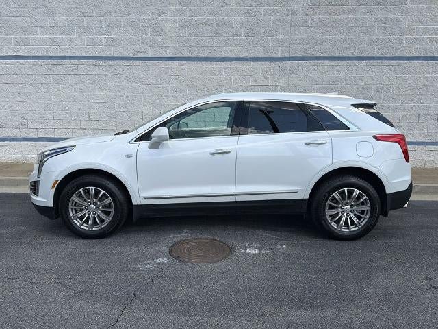 Used 2017 Cadillac XT5 Luxury w/ Driver Awareness Package FWD image 4