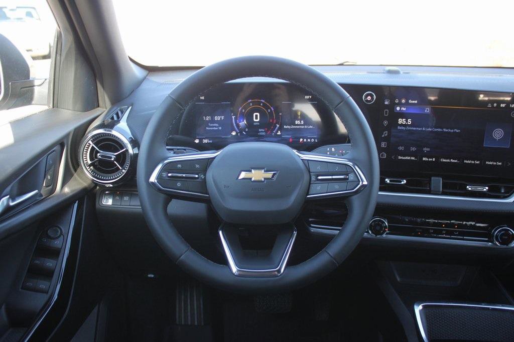 New 2026 Chevrolet Equinox LT w/ LPO, Floor Liner Package image 10