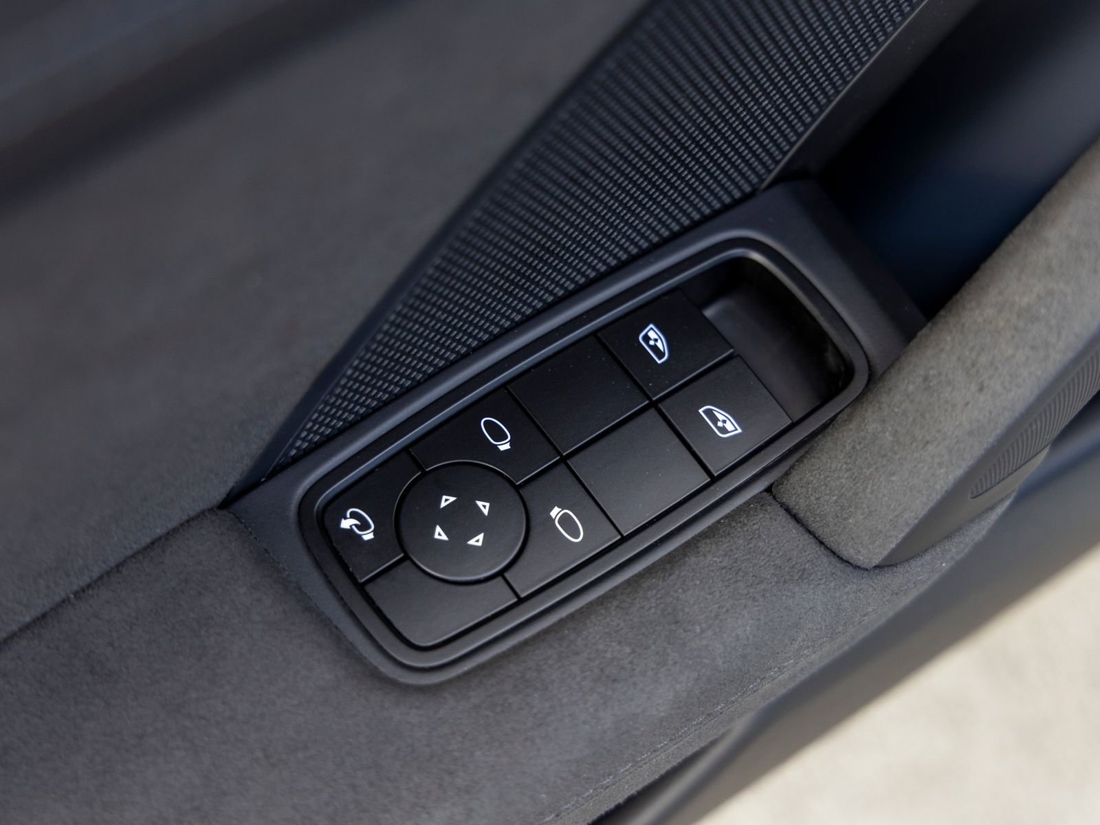 Used 2024 Porsche 911 Carrera GTS image 23