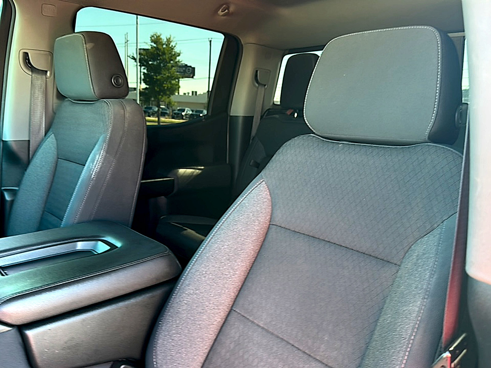 Used 2019 Chevrolet Silverado 1500 LT w/ Texas Edition RWD image 14