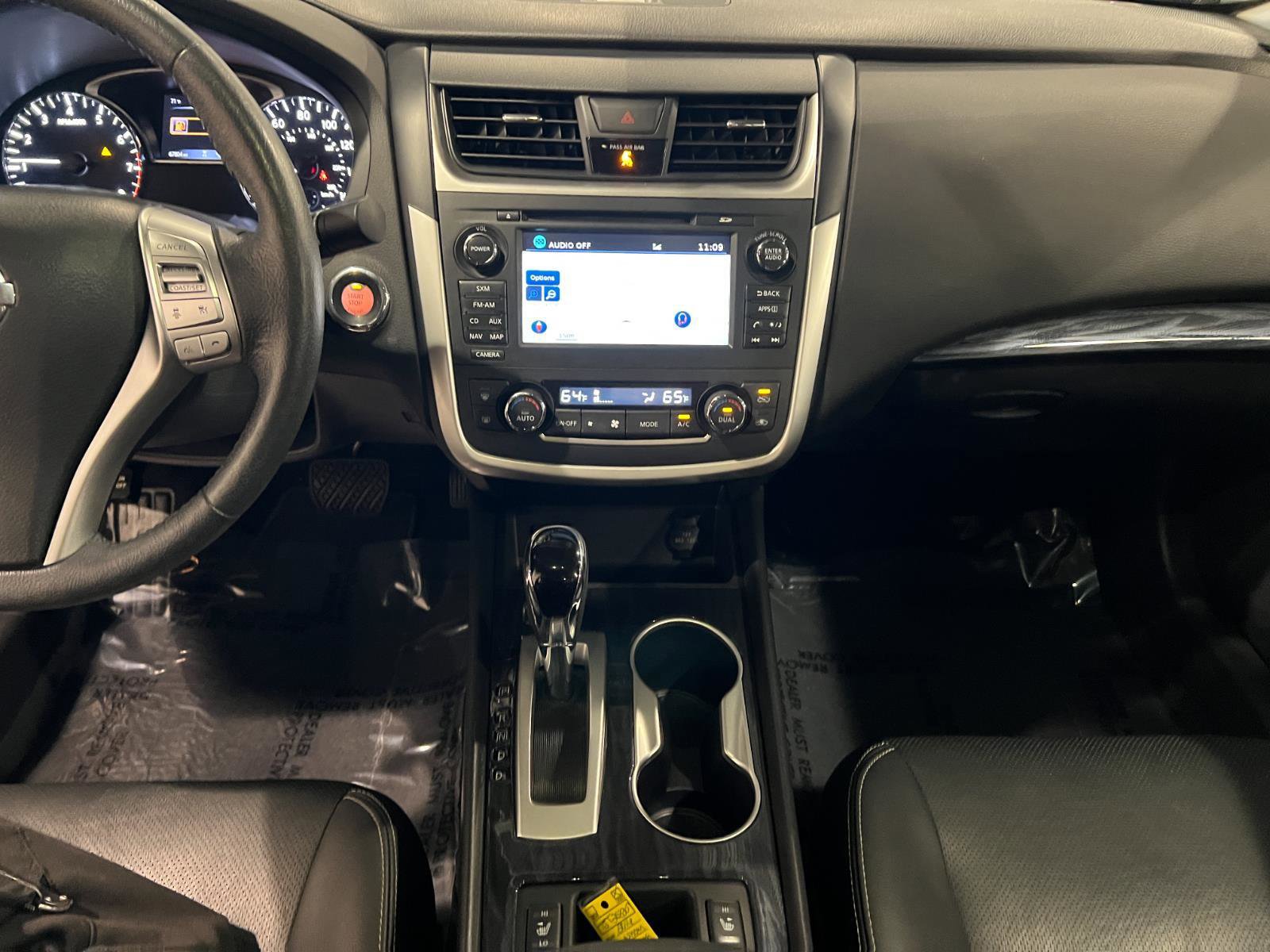 Used 2016 Nissan Altima 2.5 SL w/ 2.5 Technology w/LED Package FWD image 16