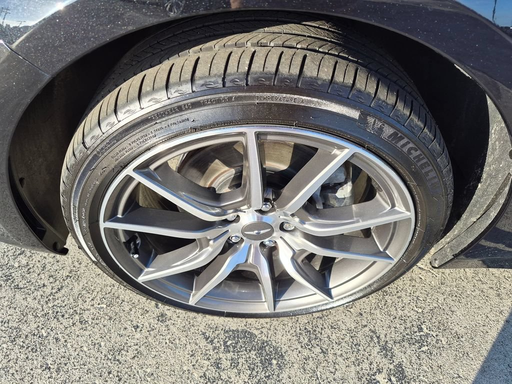 Used 2023 Genesis G70 2.0T AWD/4WD image 6