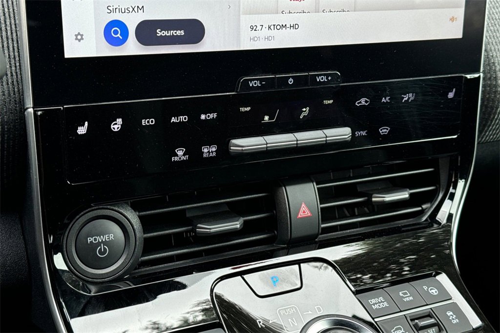 Certified 2024 Subaru Solterra Limited w/ Limited Package image 18