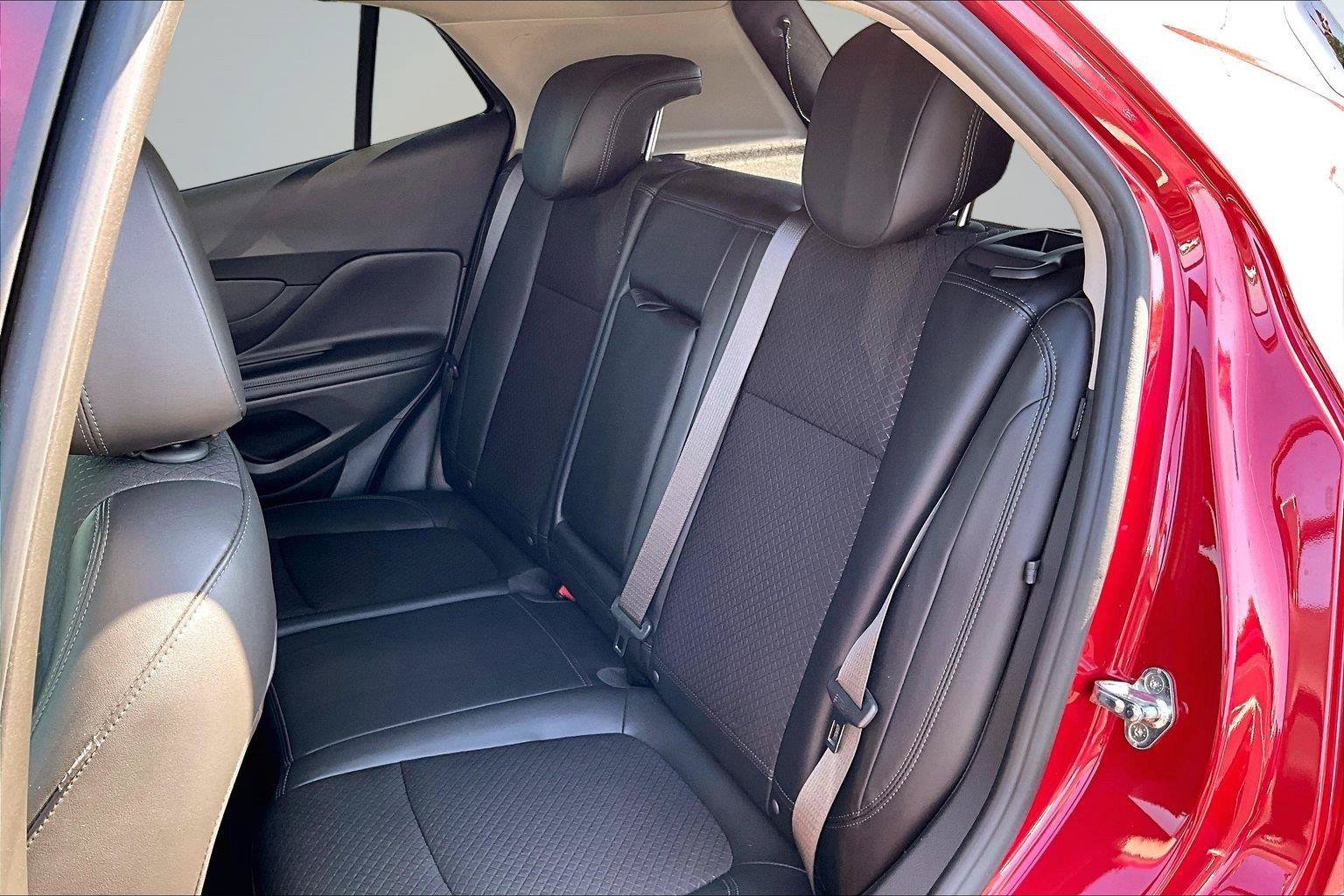 Used 2019 Buick Encore Sport Touring w/ Safety Package FWD image 26