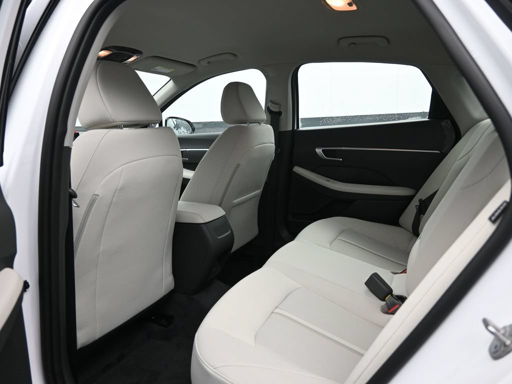 New 2026 Hyundai Sonata SEL FWD image 25