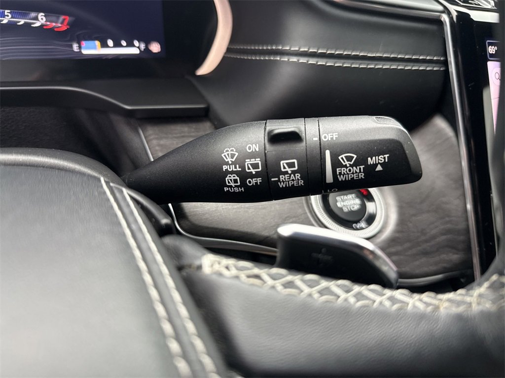 Used 2021 Jeep Grand Cherokee L Overland image 22